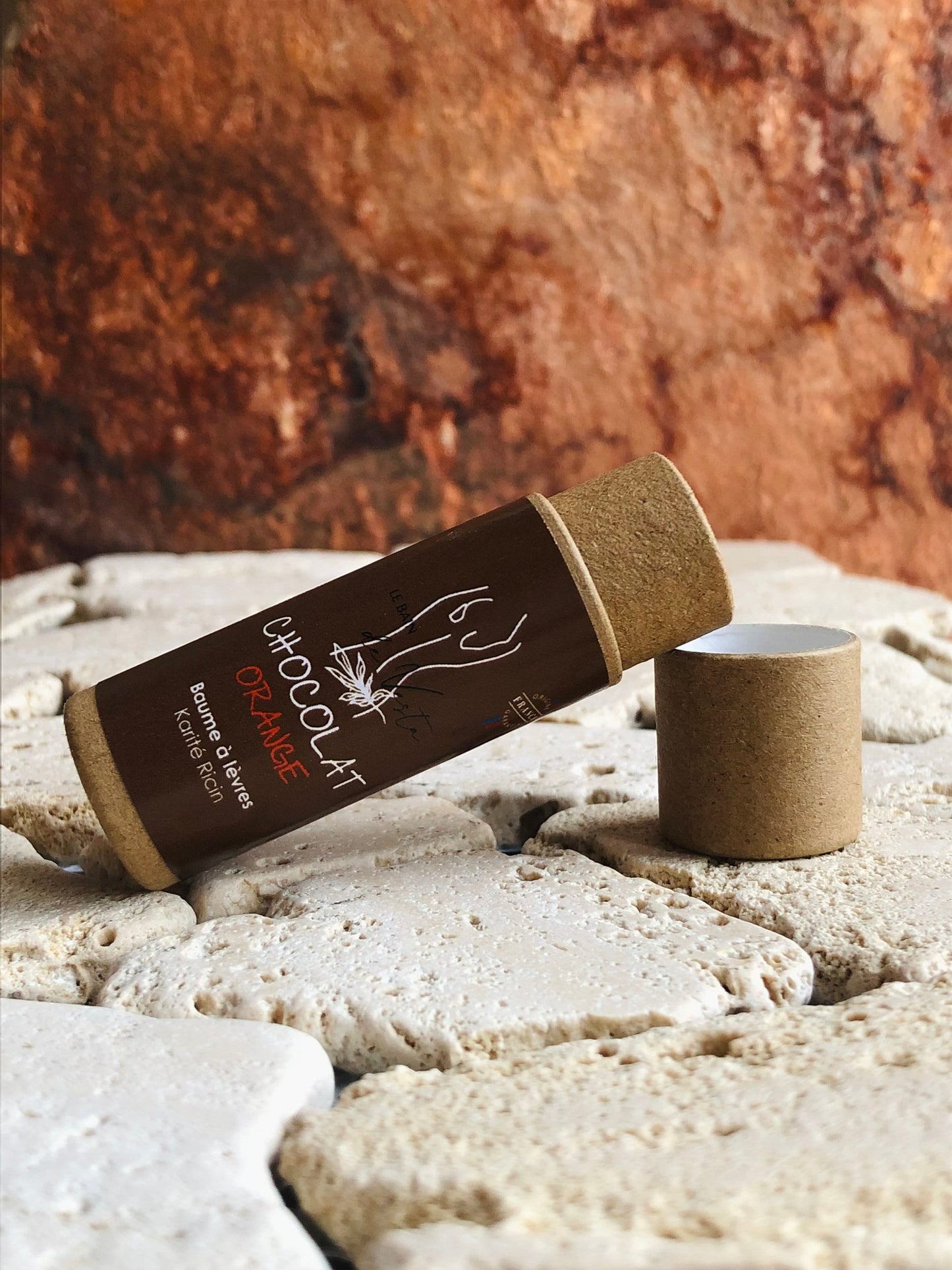 BAUME À LÈVRES - Baume à lèvres hydratant et naturel au karité et ricin (arôme chocolat/orange) - 10 g